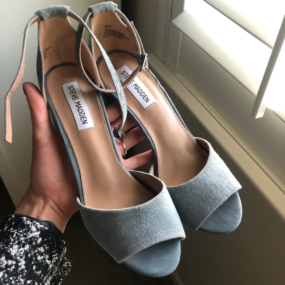 NWOT Steve Madden Dusty Baby Blue Mirna Heel